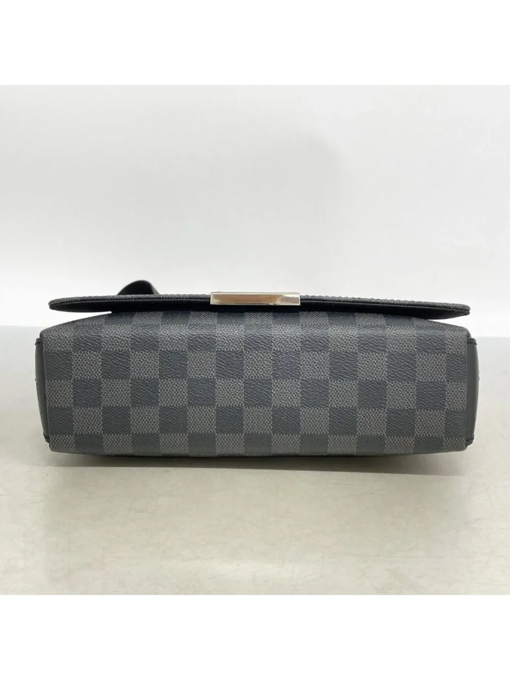 Louis Vuitton Shoulder Bag Damier Graphite District PM Black Gray